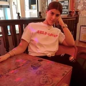 Meet your Posher, Allie